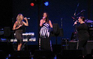 Popular Music in 1990 "Hold On" Wilson Phillips
