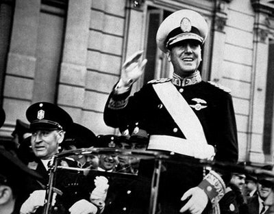 Presidente Juan Domingo Perón (Civil)
