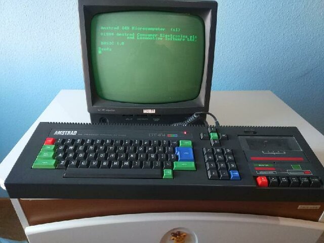 AMSTRAD PC 464