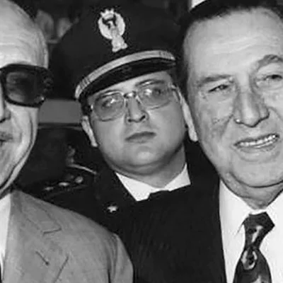 Timeline: CAMPORA, LASTIRI, PERON e ISABEL DE PERON