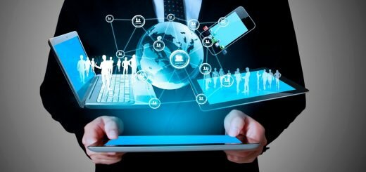 Primer programa de licenciatura en ingeniería en computadores