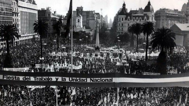"El día que Perón echó a los Montoneros de la Plaza"
