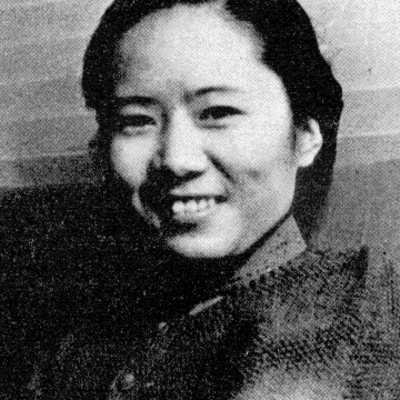 Timeline: HOME I DONA A LA CIENCIA