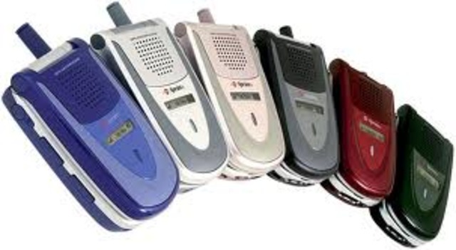 the introduction of cell phone fashion