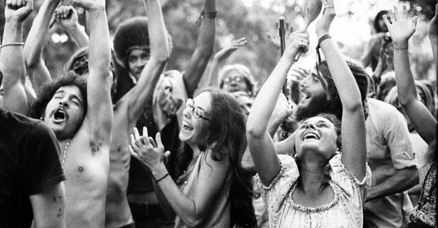 Surge el movimiento hippie.