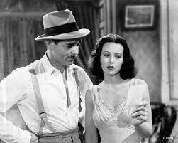 Hedy renuncia al papel protagonista en Casablanca