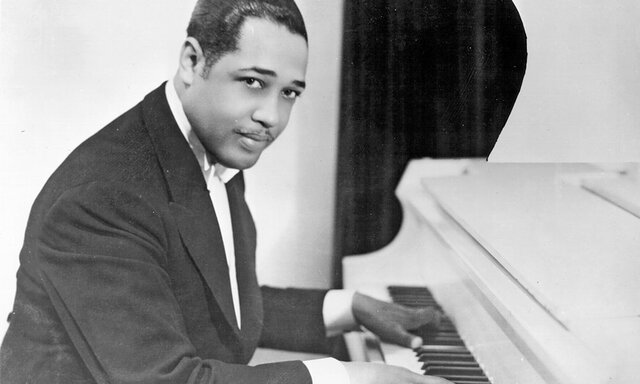 Duke Ellington Begins Touring
