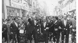 Timeline: Los Años de la Apertura Democrática