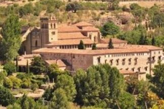 Surgimiento de los monasterios