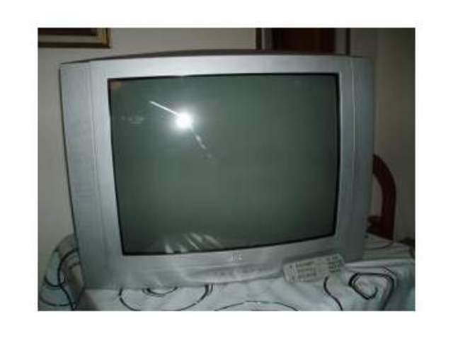 Television con mando