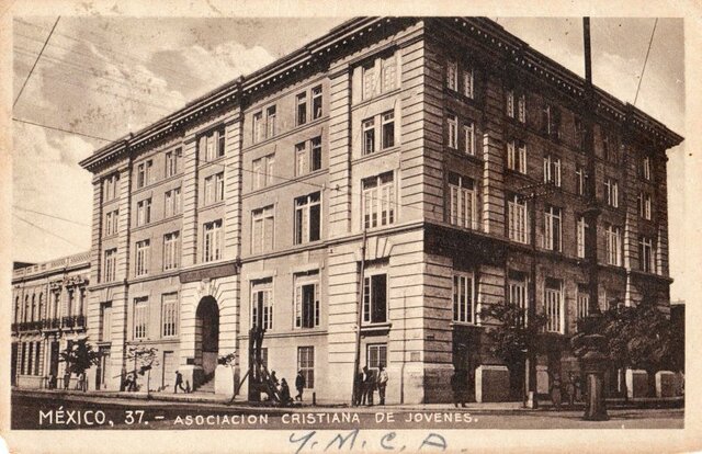 Primer equipo femenil (No oficial) de México