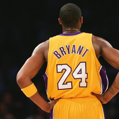 Timeline: Momentos historicos de los Angeles Lakers