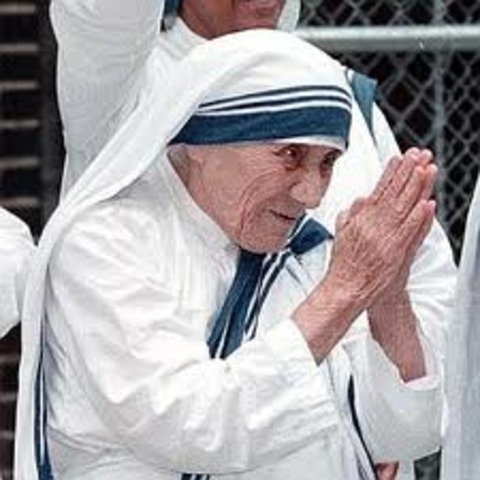 Awarded Nobel Peace Prize for work with destitute and dying