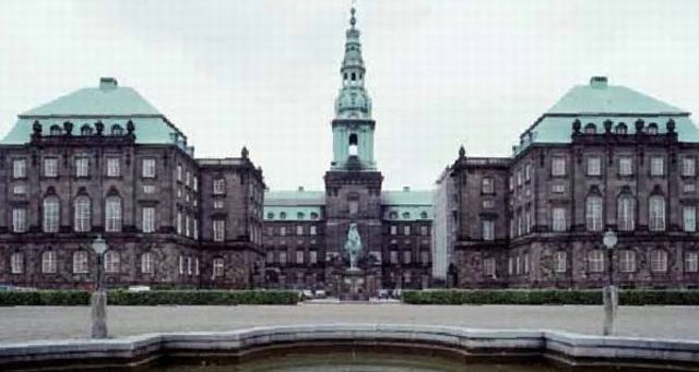 Christiansborg brændte.
