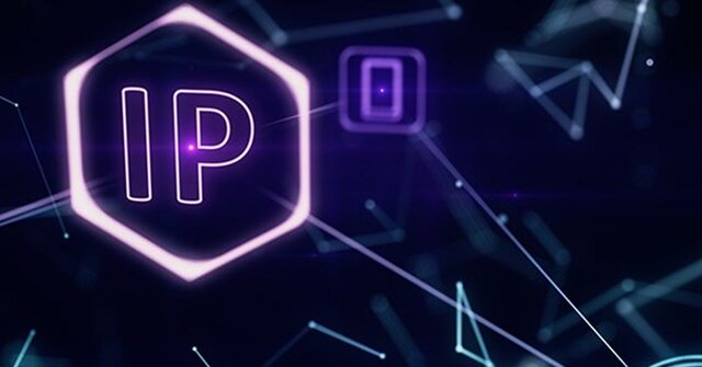 1972. TCP/IP