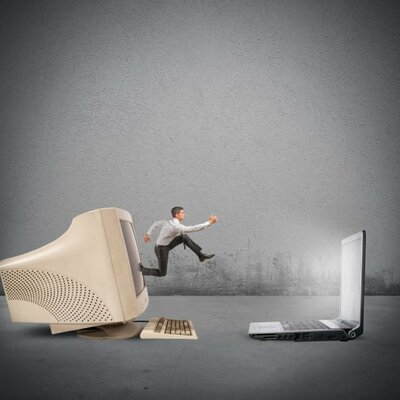 Timeline: GENERACIÓN DE ORDENADORES