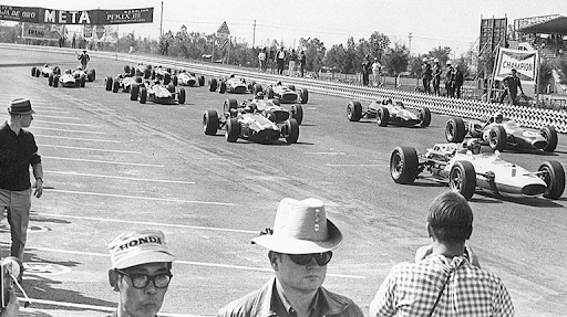 Inauguración del Autódromo de la ciudad de México.