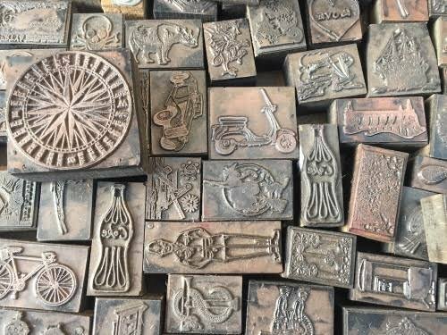 Printing press using wood blocks