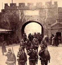 Japan invades Manchuria