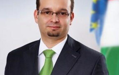 Makay Zsolt: pártelnök