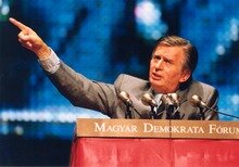 Antall József: pártelnök