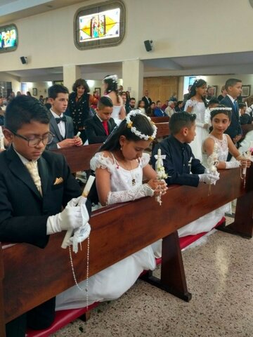 MI BAUTIZO Y PRIMERA COMUNIÓN