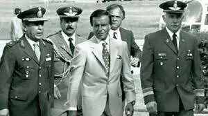 Indulto a los militares