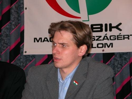 a Jobboldali Ifjúsági Közösség megalakulása