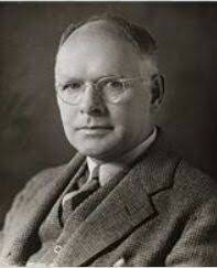 Neil Borden lanza el mix de marketing.