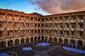 Ingreso al Colegio Champagnat