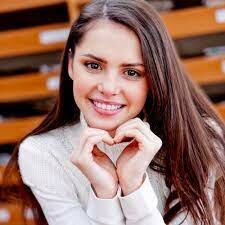 DESARROLLO FÍSICO EN LA  ADOLESCENCIA(11-20 AÑOS)