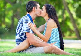 DESARROLLO PSICOSOCIAL EN LA ADOLESCENCIA (11-20 AÑOS)