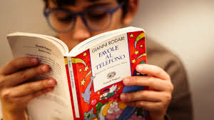 Gianni Rodari inizia a leggere