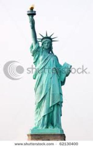 I see the Statue of Liberity