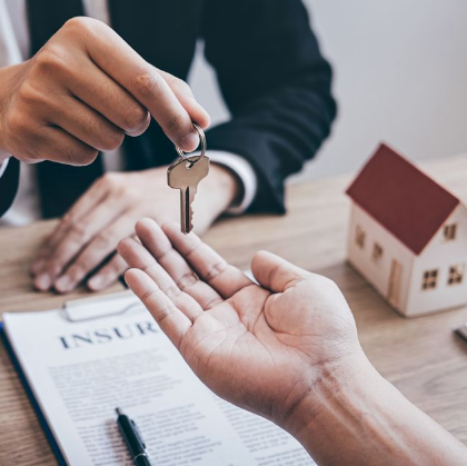 Trabajar con mi hermano y comprar mi primera casa