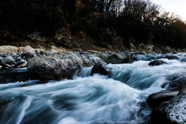 Grandes ríos se forman a partir del agua de los picos