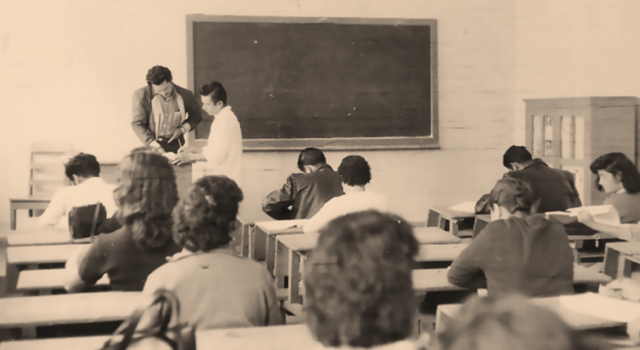 Creación de la Dirección de Mejoramiento Profesional del Magisterio