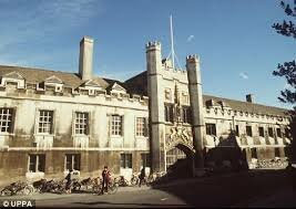 Darwin attends Cambridge