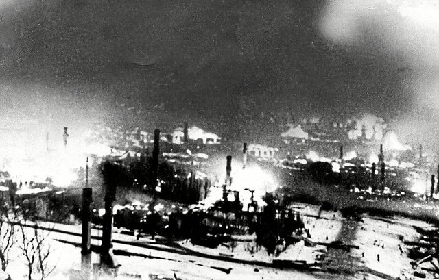 Tyskerne raserer Finnmark