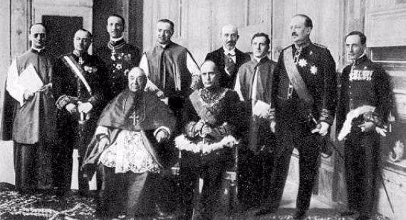 La santa sede reconoce la independencia del pais