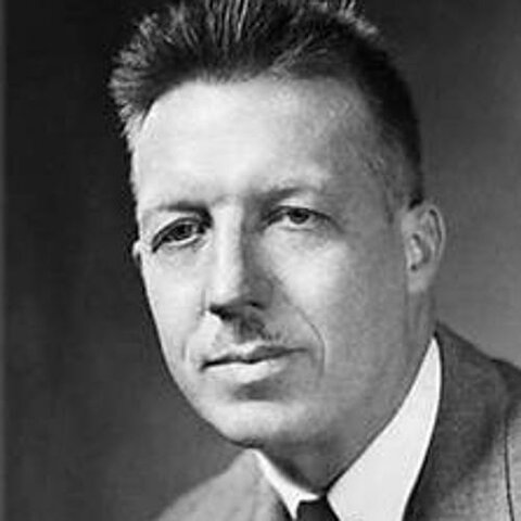 Nace Douglas McGregor, creador de la Teoría Motivacional X y Y