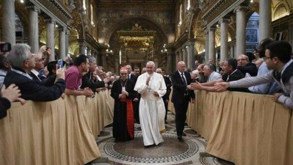 LA IGLESIA PARTICIPA EN LA POLITICA