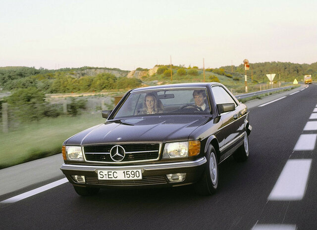 Primer auto con Airbag