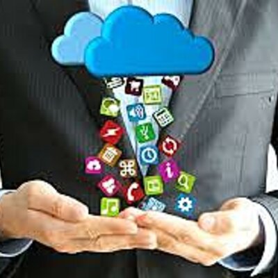 Timeline: Arquitectura de la Nube: Modelos de Servicio y Despliegue