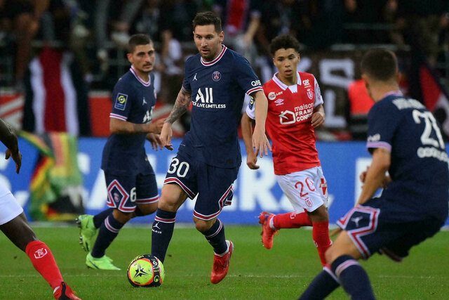 The debut at PSG (Paris-Saint Germain)