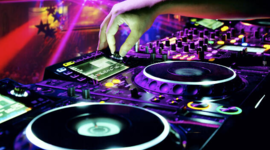 Timeline: EL NACIMIENTO DE LA MUSICA ELECTRONICA