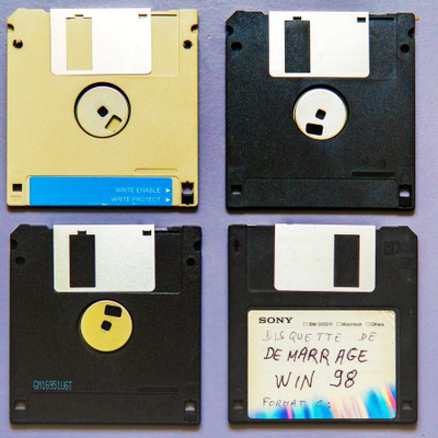 Timeline: Як змінювалися носії інформації