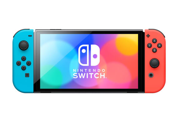 la nintendo switch nueva se enfrento a play4