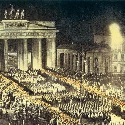 Timeline: Der Untergang der Weimarer Republik 1930 - 1933