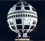 Nombre del primer satélite de baja altura que permite la transmisión transatlántica de televisión